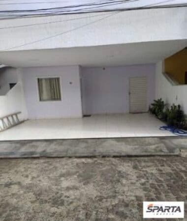 Casa de Condomínio em Feira de Santana - Sim