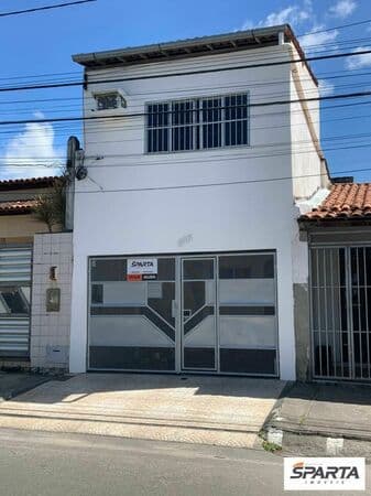 Casa em Feira de Santana - São JOÃO