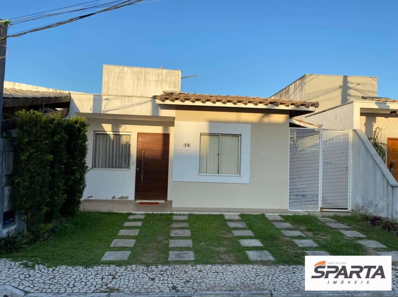 Casa no Condomínio Ilha de Santorini 3/4 com suíte