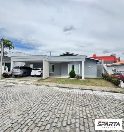 Casa de Condomínio em Feira de Santana - Pedra do Descanso