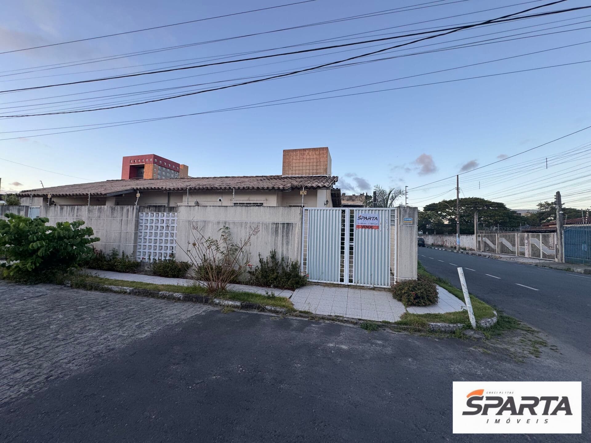 Casa em Feira de Santana - Santa Mônica