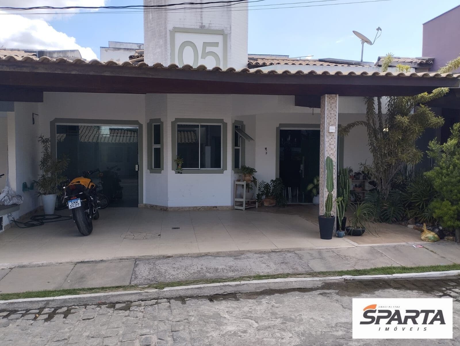 Casa em Feira de Santana - Lagoa Salgada