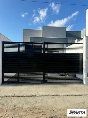 Casa Térrea com 3/4 suíte no SIM