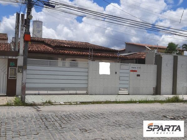 Casa em Feira de Santana - Capuchinhos