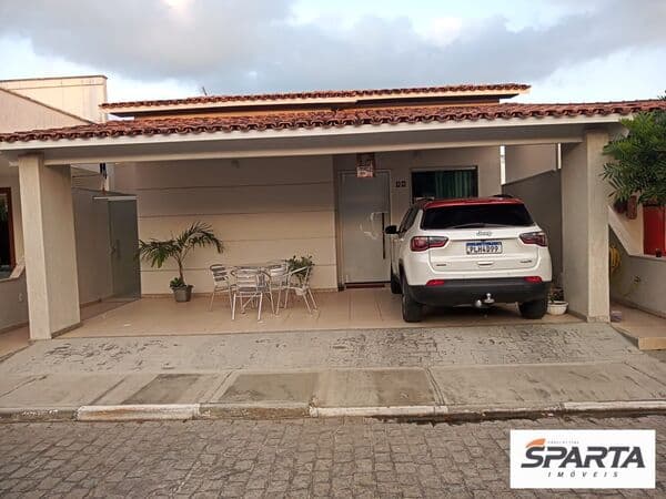Casa de Condomínio em Feira de Santana - Mangabeira