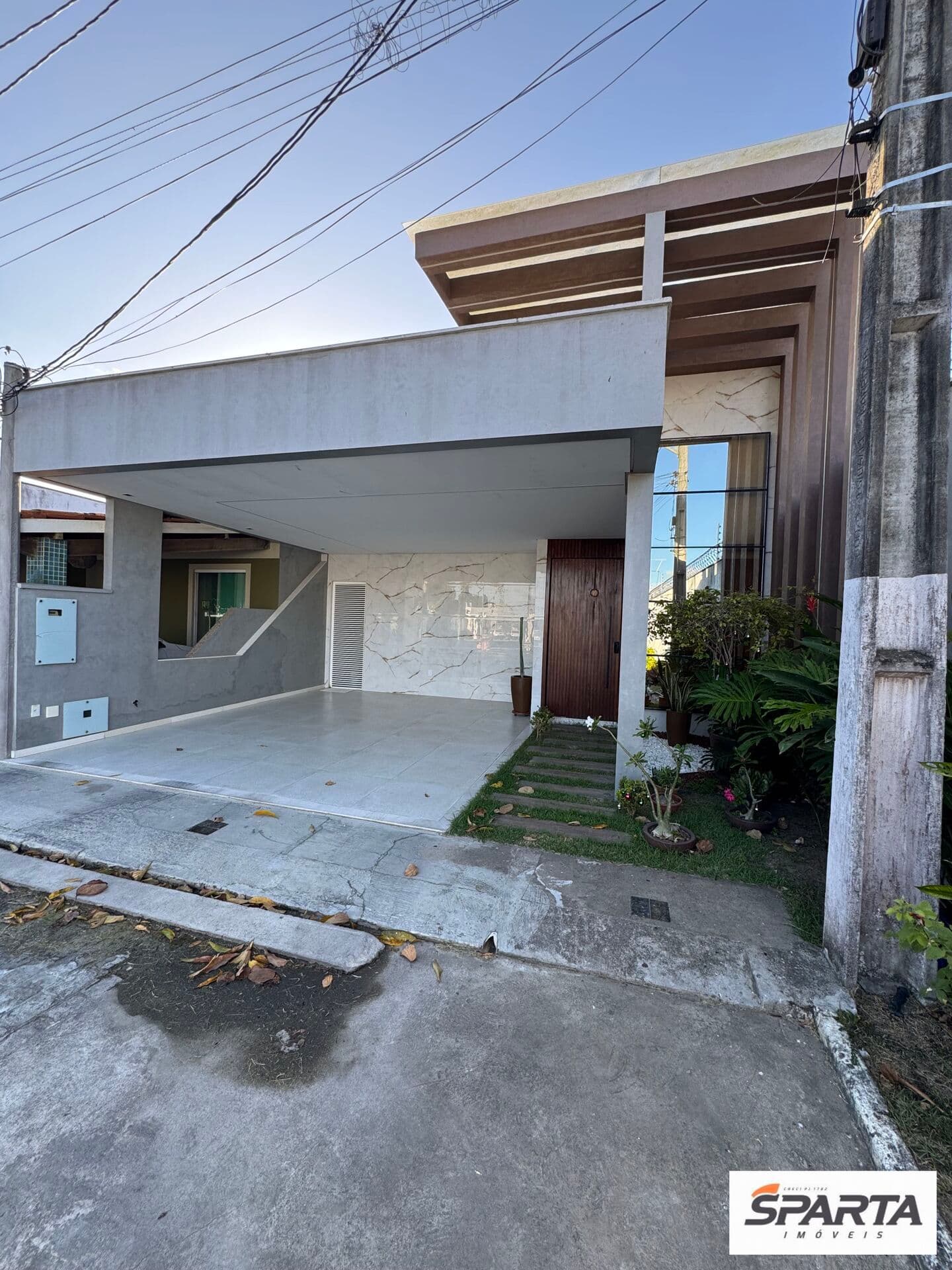 Casa de Condomínio em Feira de Santana - Mangabeira