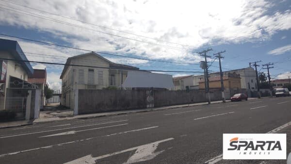 Prédio/Edifício Inteiro em Feira de Santana - Tanque da Nação