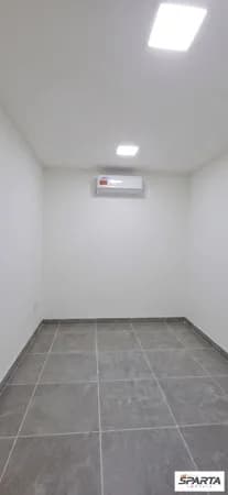Sala comerciais com ar, no Pátio Artêmia bairro Sim,