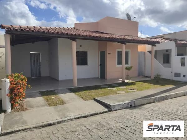 Casa de Condomínio em Feira de Santana - Conceição