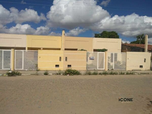Casa-Terrea-para-Venda-em-Mangabeira-Feira-de-Santana-BA