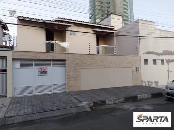 Casa em Feira de Santana - Santa Mônica
