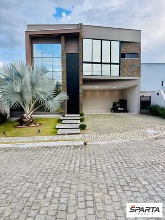 Casa em Feira de Santana - Papagaio
