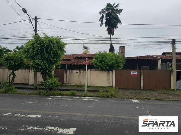 Casa em Feira de Santana - São JOÃO