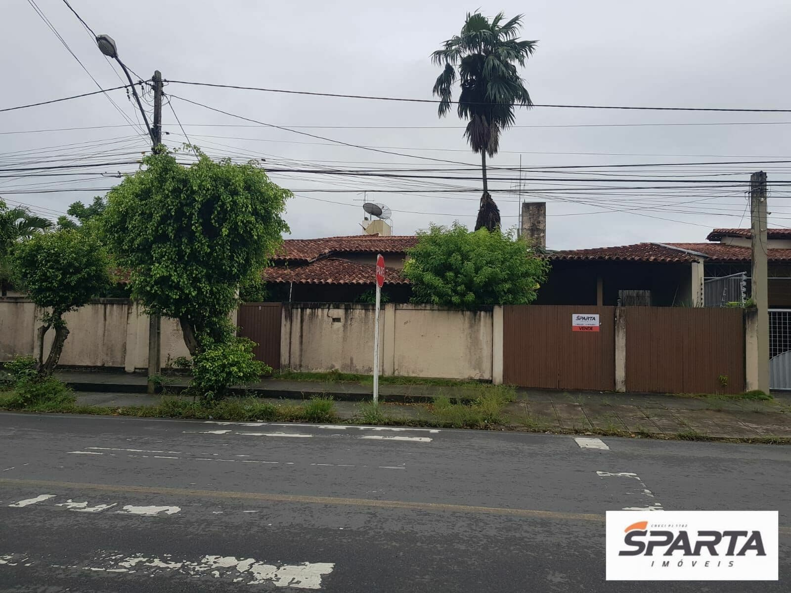 Casa em Feira de Santana - São JOÃO