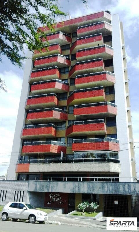 Apartamento 4/4 sendo 2 suítes no Centro, Feira de Santana/BA