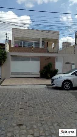 Casa em Feira de Santana - Brasília