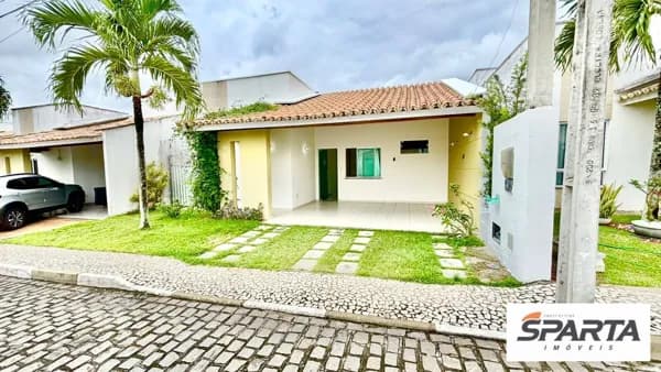 Casa de Condomínio em Feira de Santana - Sim