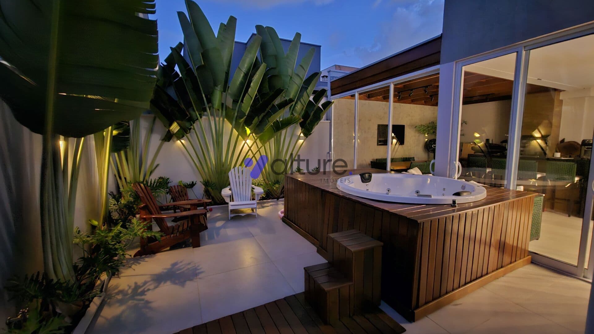 Sobrado em Sumaré - Residencial Real Parque Sumaré