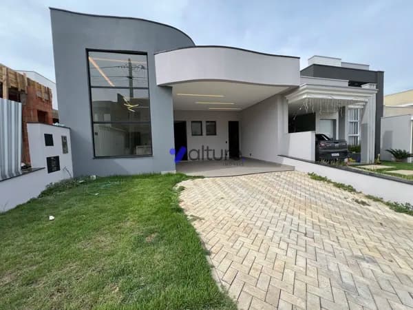 Casa de Condomínio em Monte Mor - Centro