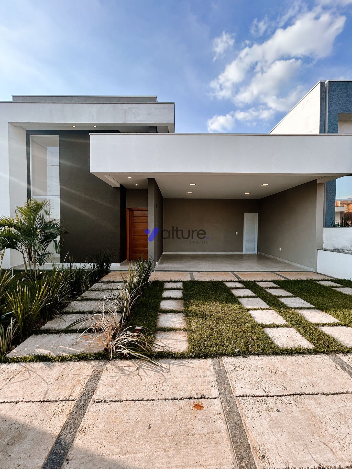 Casa de Condomínio em Hortolândia - Parque Olívio Franceschini