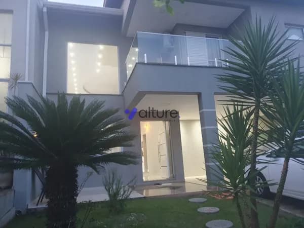 Casa de Condomínio em Paulínia - Cascata