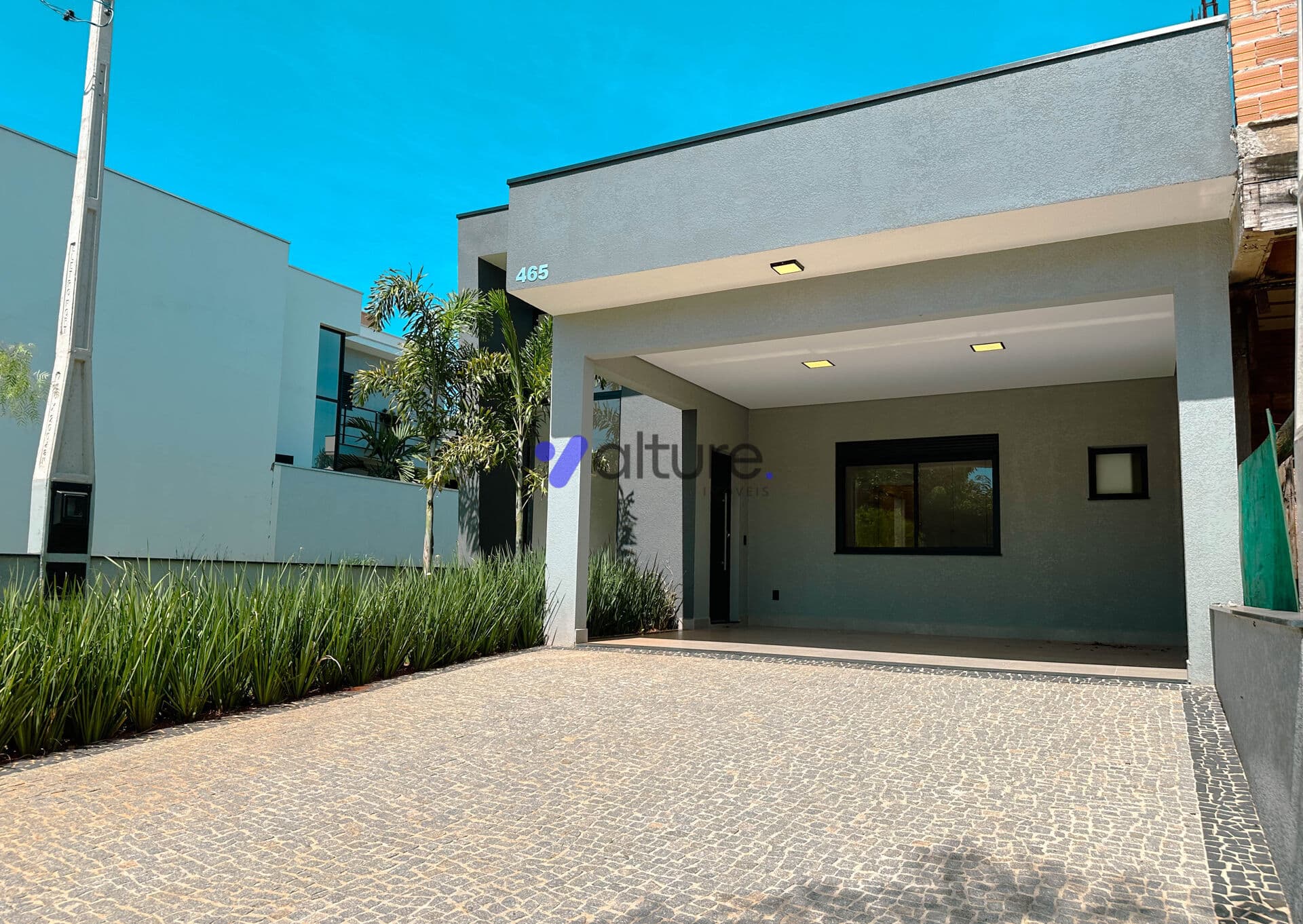 Casa de Condomínio em Paulínia - Vila Monte Alegre