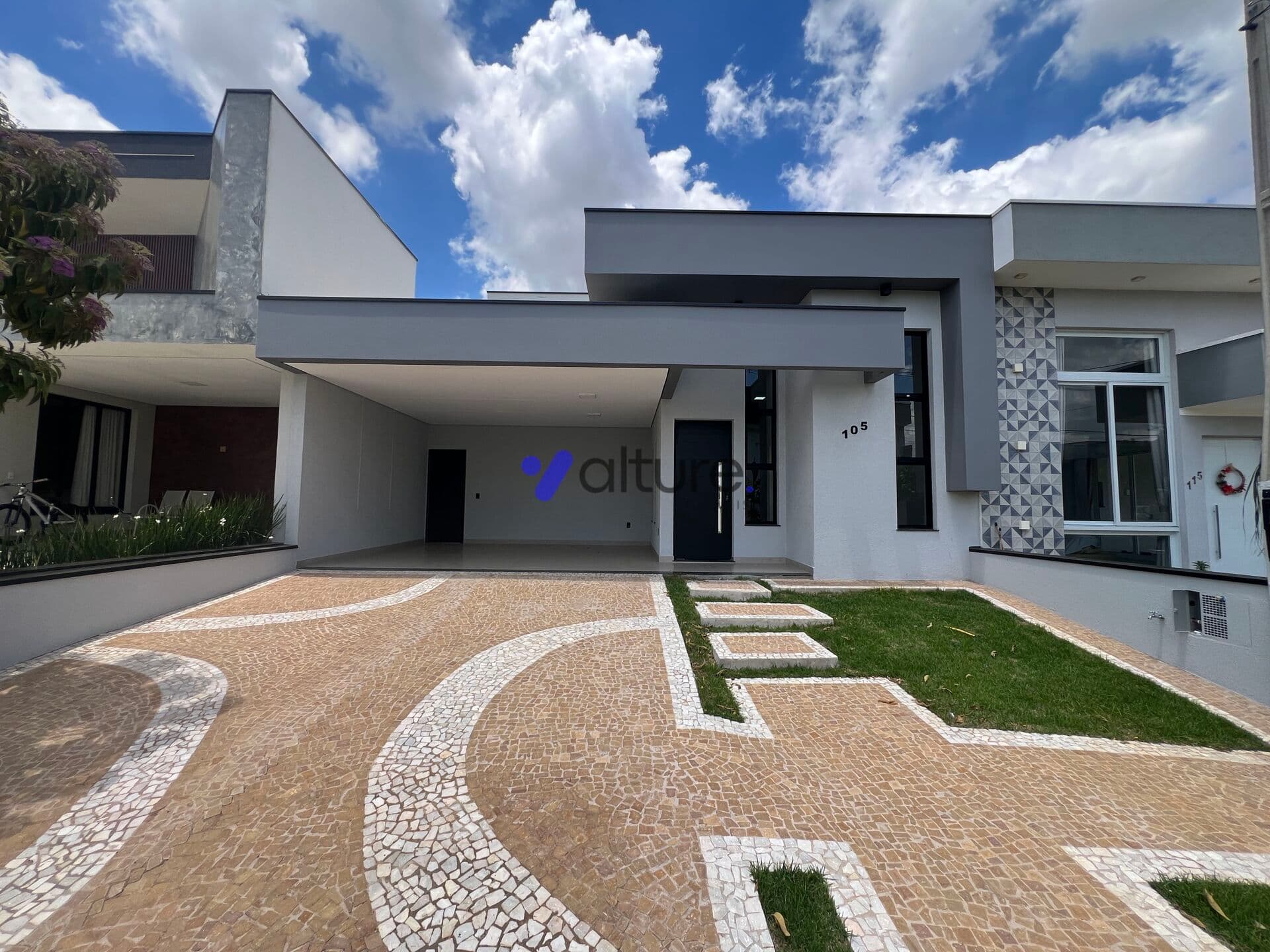Casa de Condomínio em Hortolândia - Parque Olívio Franceschini