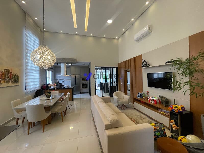 Casa de Condomínio em Sumaré - Residencial Real Parque Sumaré