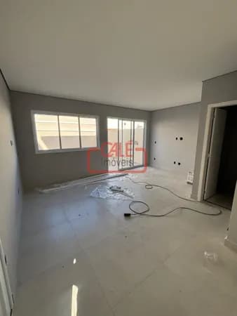 🏡 Sobrado Novo com 3 Dormitórios em Condomínio com Lazer Completo – Indaiatuba/SP