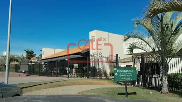 Terreno à Venda no Condomínio Portal dos Bandeirantes