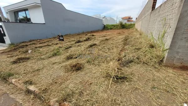 Terreno Comercial Para Venda Próximo ao Fórum de Cerquilho/SP