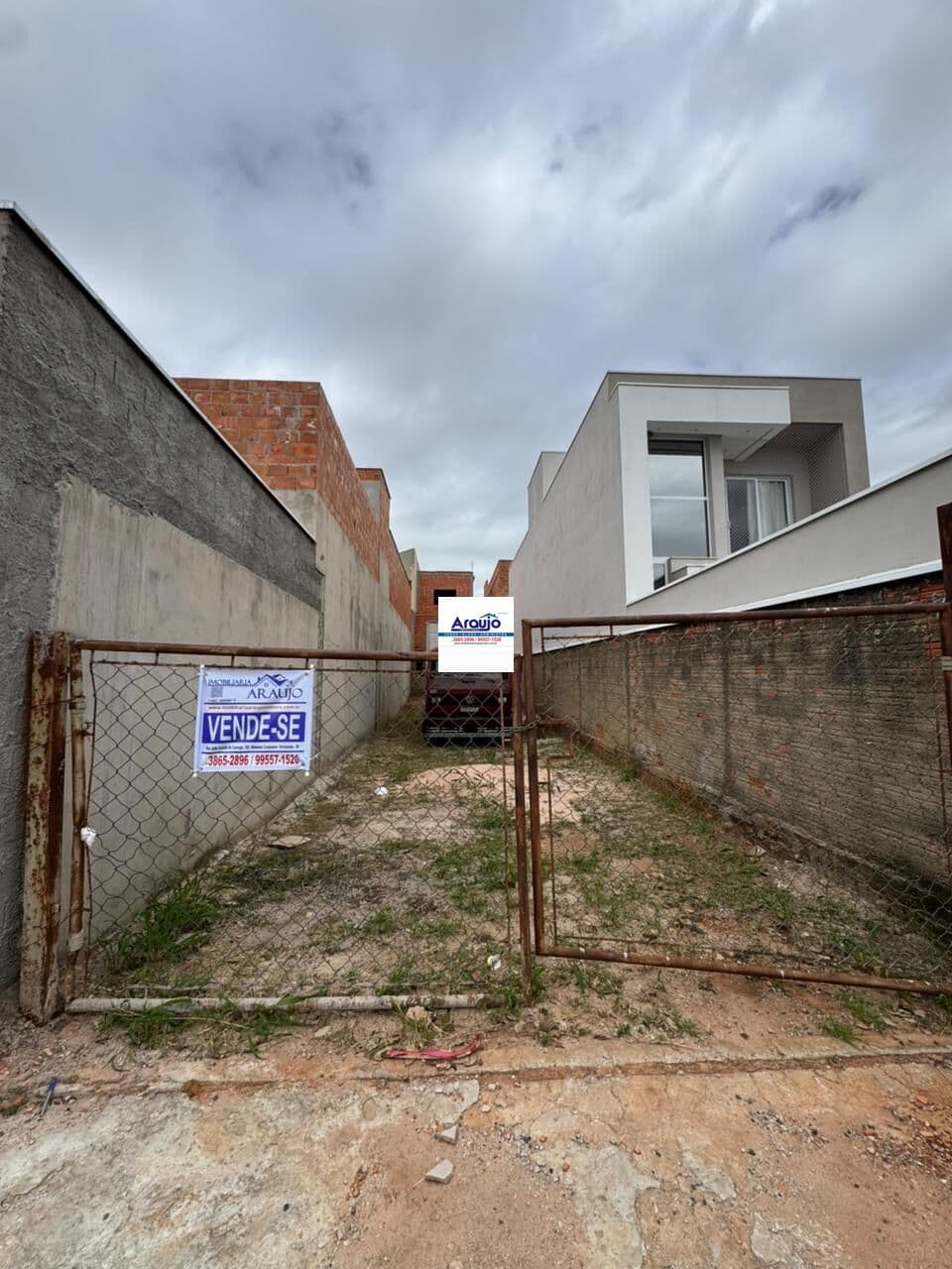 Terreno a Venda