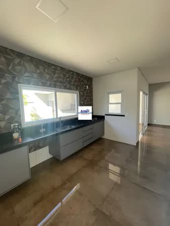 Casa de Condomínio em Hortolândia - Residencial Jardim de Mônaco