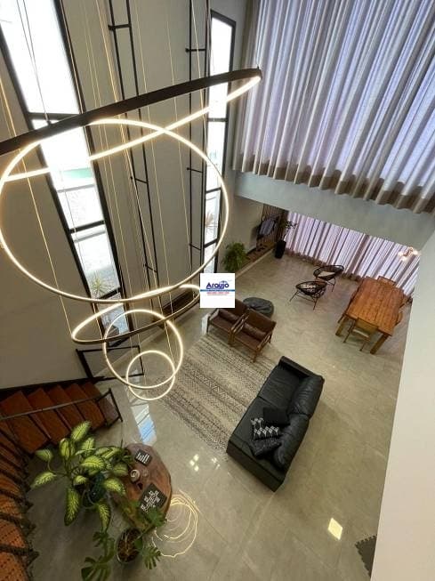 Casa em Condomínio Residencial