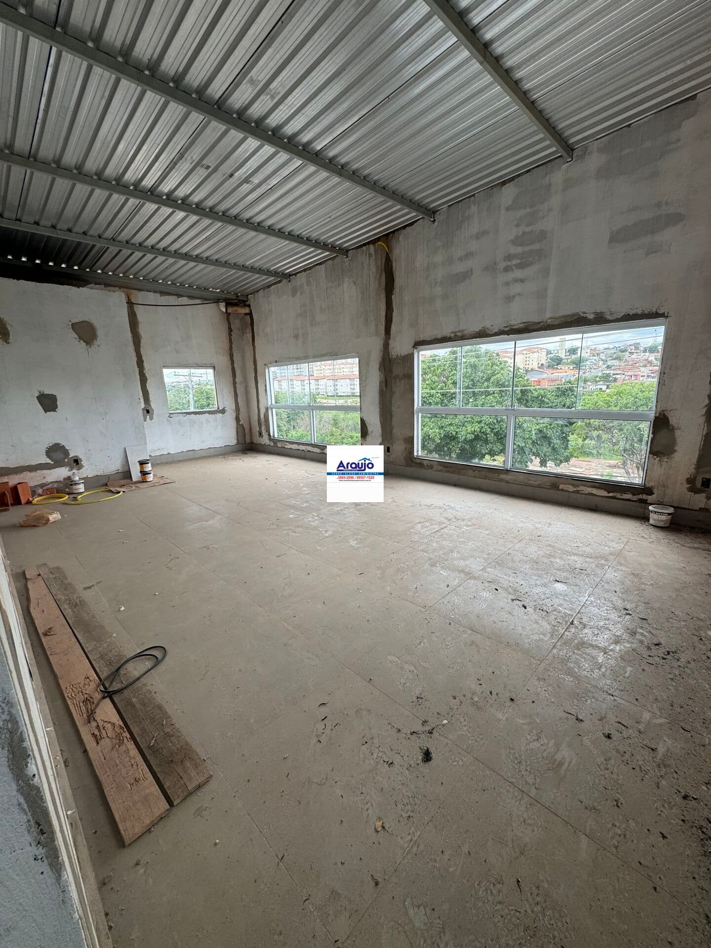 Sala/Conjunto em Hortolândia - Jardim Santana