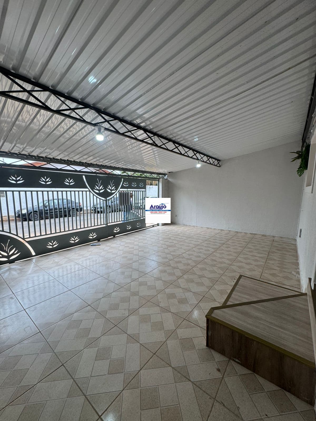 Casa Residencial/ Comercial para Locação