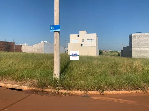 Terreno Residencial/ Comercial