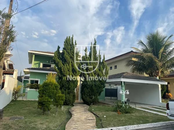Sobrado em Pindamonhangaba - Condominio Residencial Real Ville