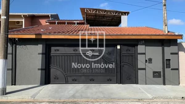 Casa em Pindamonhangaba - Residencial e Comercial Jardim Yassuda