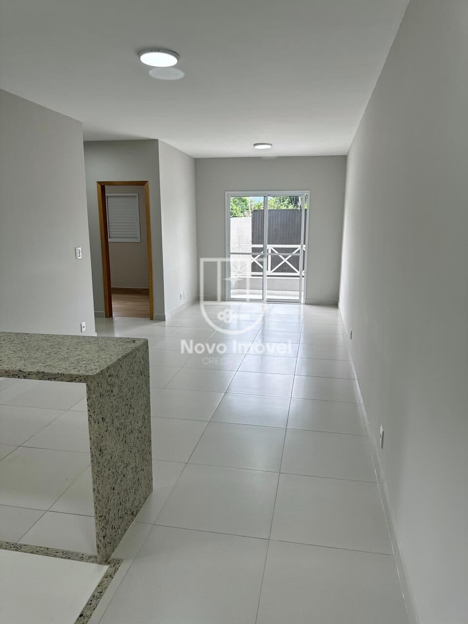 Apartamento 2 dormitórios no bairro Crispim