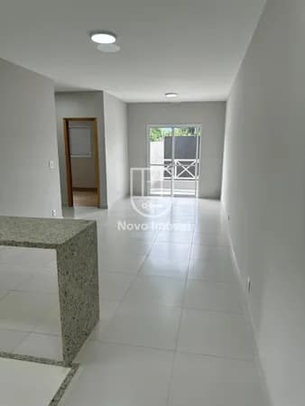 Apartamento 2 dormitórios no bairro Crispim
