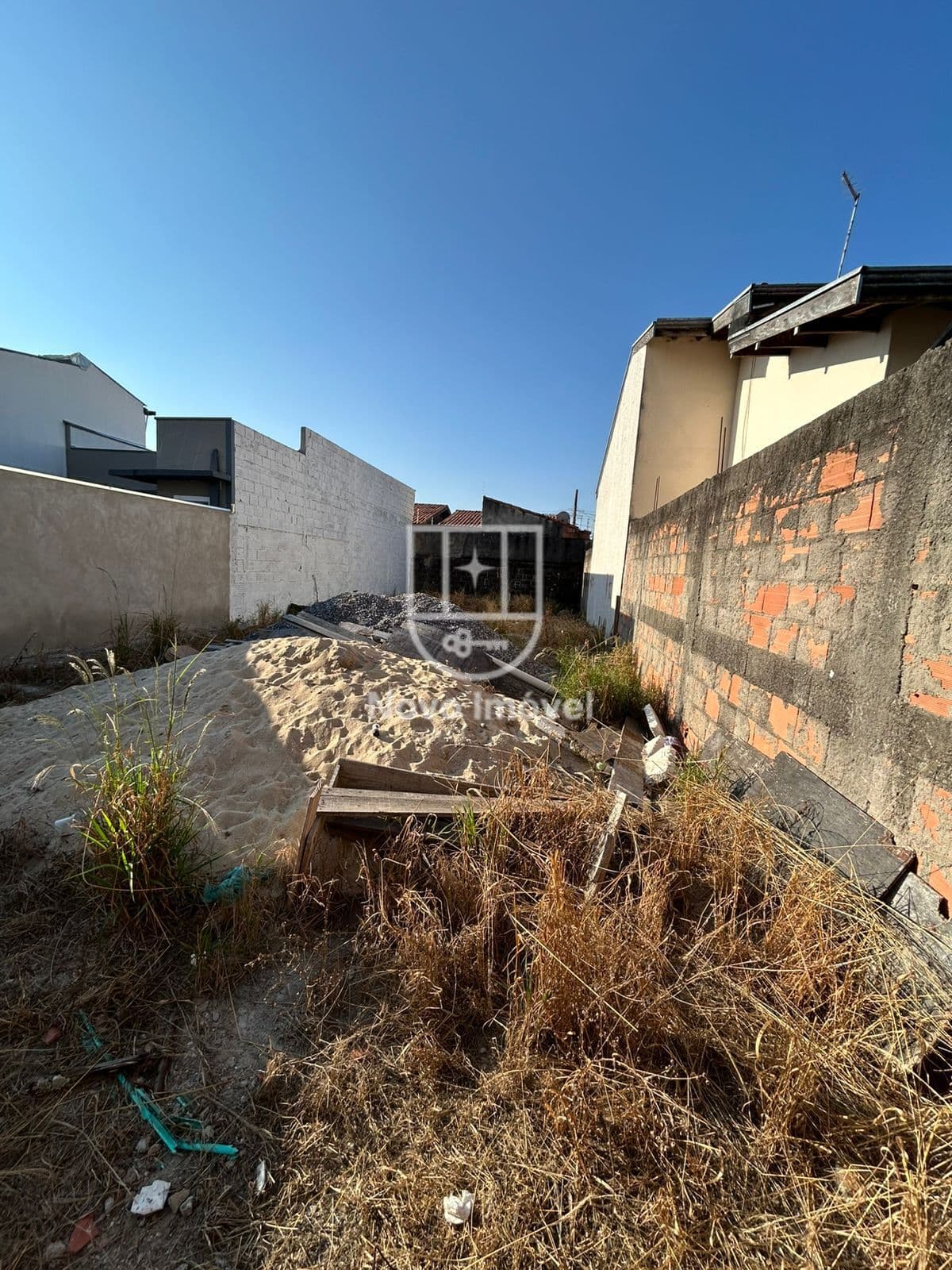 Lote/Terreno em Pindamonhangaba - Conjunto Habitacional Terra dos Ipês II (Fase II)