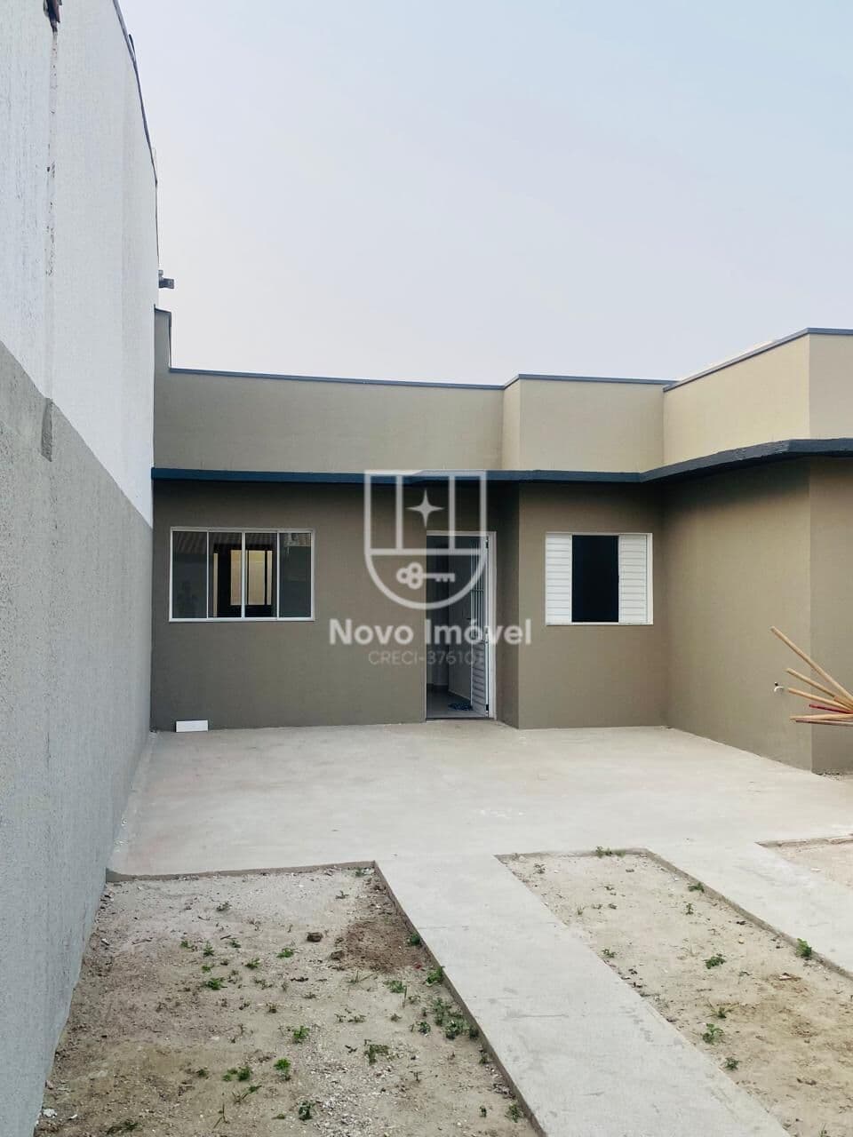 Casa em Pindamonhangaba - Conjunto Habitacional Terra dos Ipês II (Fase II)