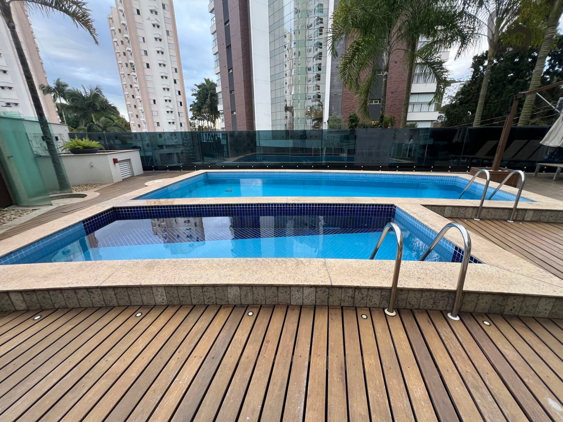 Apartamento no Victor Konder com 3 suites