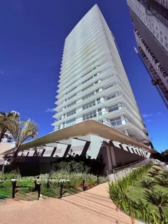 Apartamento em Balneário Piçarras - Centro