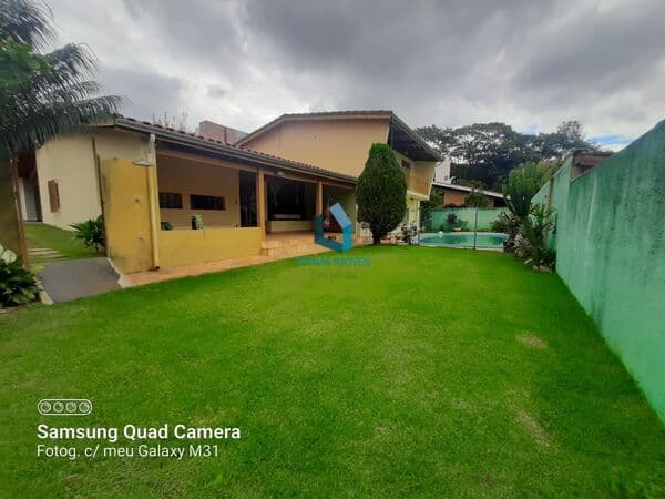 Casa em Atibaia - Vila Santista