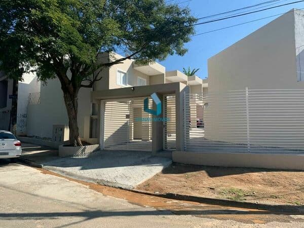 Sobrado em Bragança Paulista - Jardim São Miguel