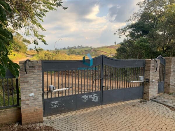 Lote/Terreno em Piracaia - Centro