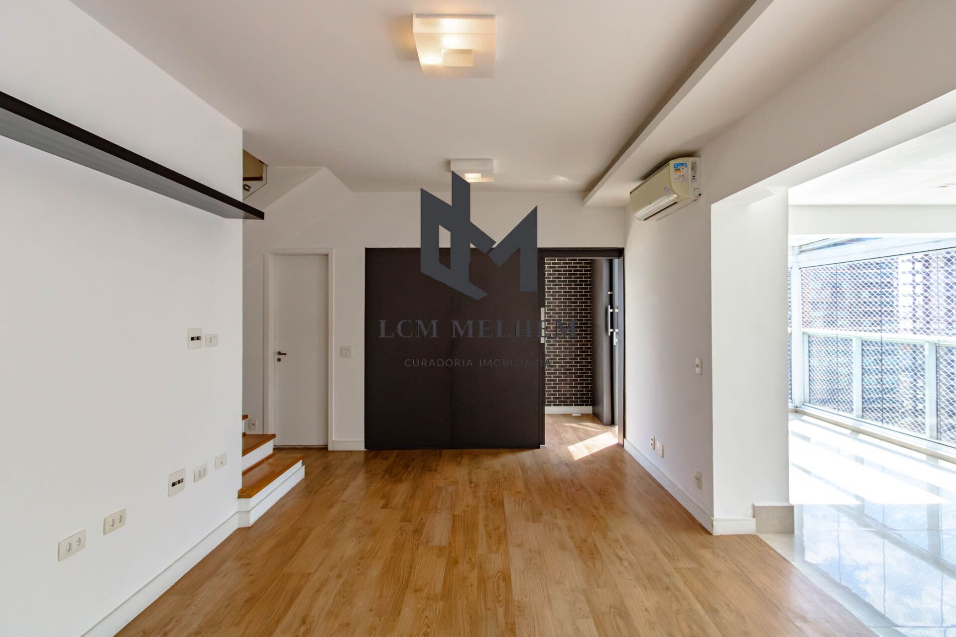 COBERTURA DUPLEX À VENDA NA VILA MARIANA - próximo ao Metrô