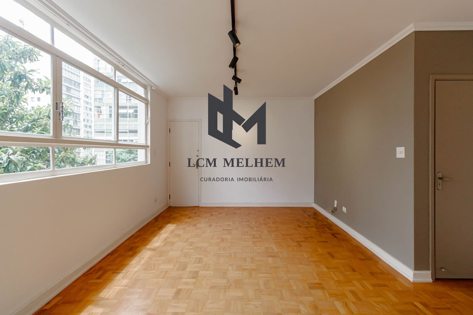 Apartamento reformado à venda na Baronesa de Itu, Higienópolis - Oportunidade imperdível!